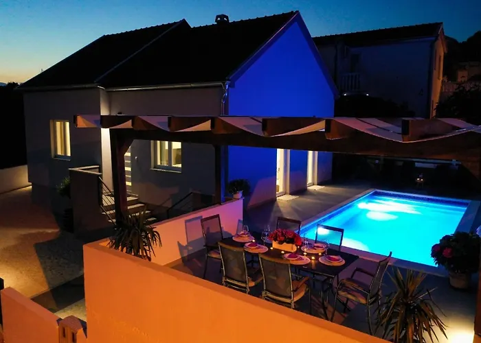 In With Sea View *
